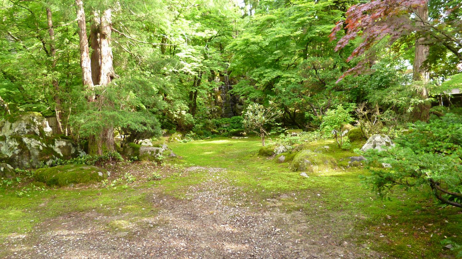 梅田氏庭園 春