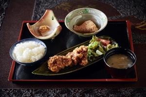 唐揚げ定食