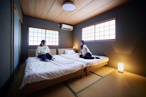 森と水と焚火の宿